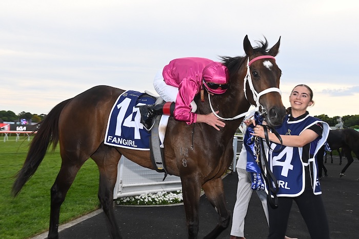 Fangirl Out to Go One Better at Headquarters « Breeding Racing